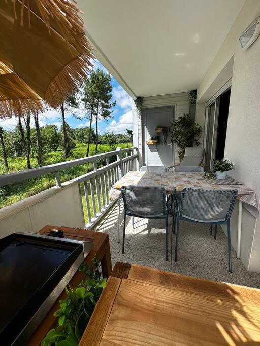 La Foret Des Pins - Free Check-in - Wifi - Parking Prive - Netflix - Draps & Serviettes Inclus Apartment *