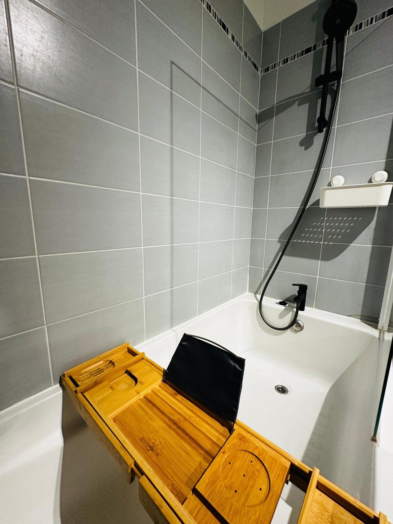 La Foret Des Pins - Free Check-in - Wifi - Parking Prive - Netflix - Draps & Serviettes Inclus Labenne